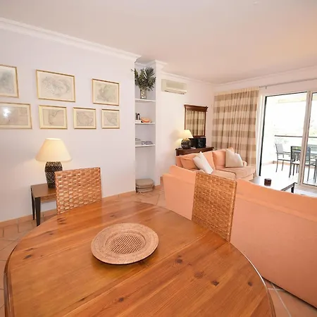 Apartman In *